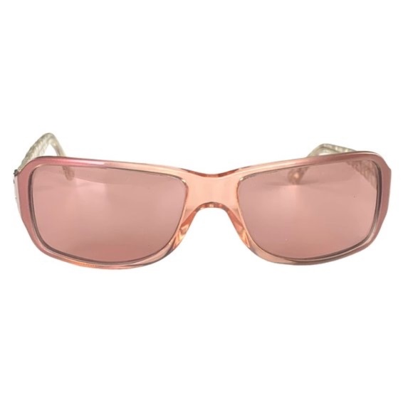 CHANEL Red Bowtie Sunglasses - Picture 4 of 6